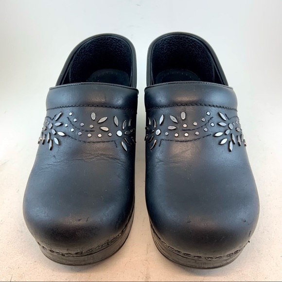 Dansko Black Oiled Metal Floral Patricia Professional Stapled Clogs 38 7.5 8 - Picture 2 of 11